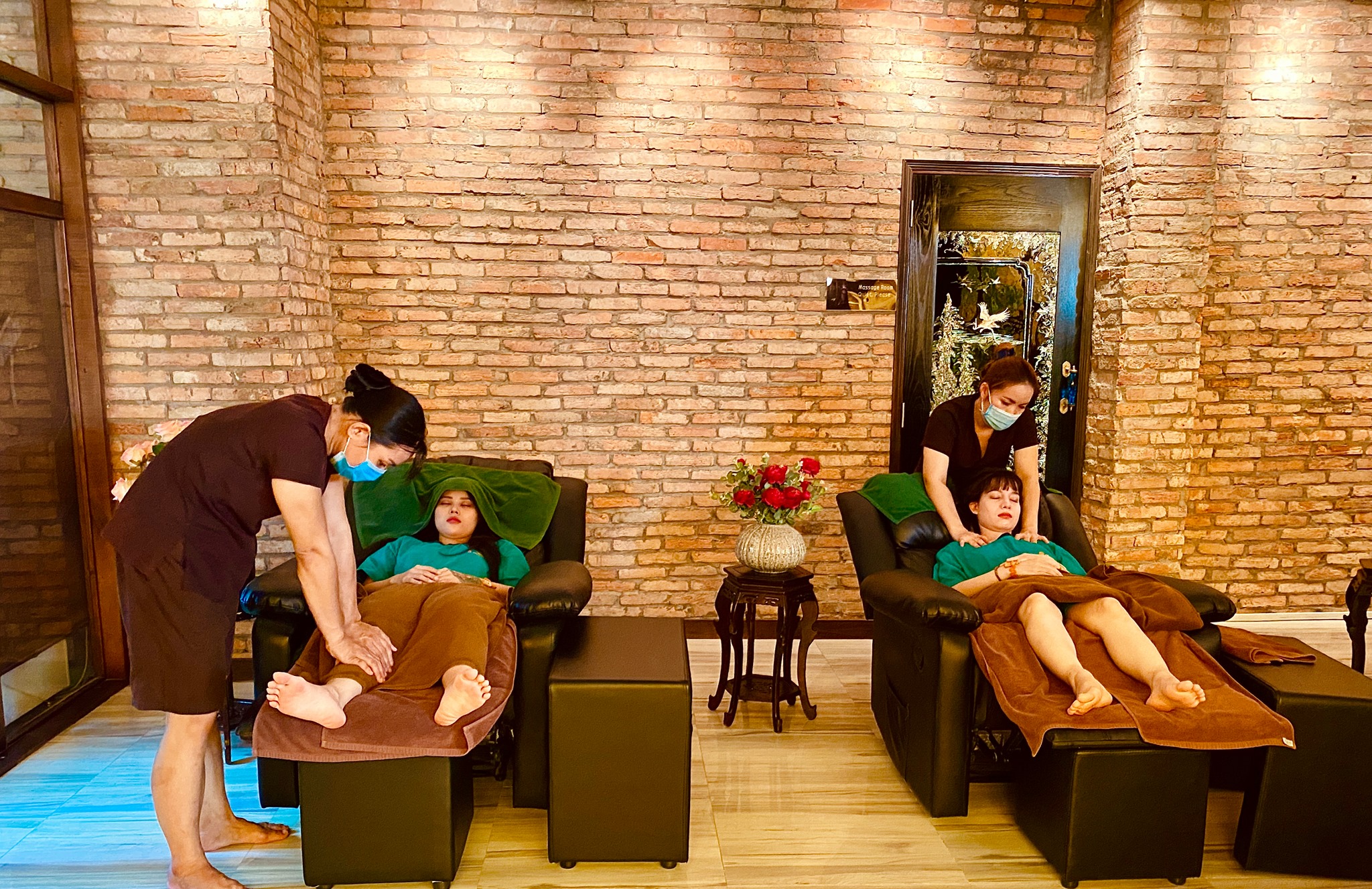 Quận 1 Tuyển dụng Kỹ Thuật Viên Spa có thể đi làm ngay