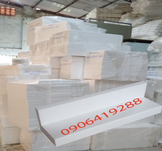 Mút xốp cách nhiệt dùng lót trần chống nóng giá rẻ