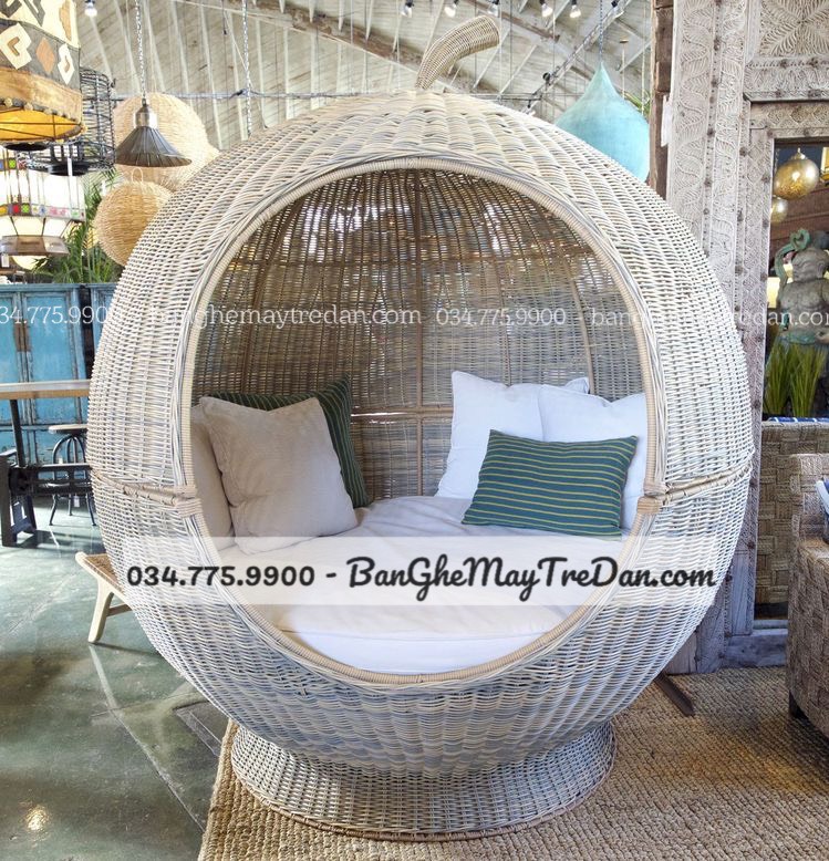 Ghế tổ chim trang trí sân vườn