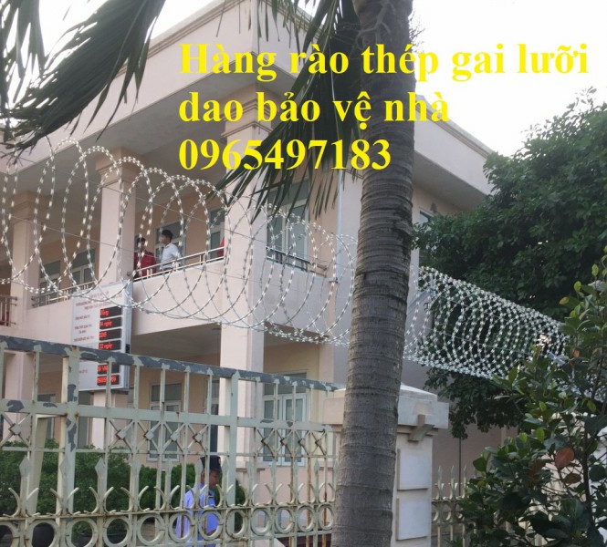 Dây thép gai hình lưỡi dao đường kính 35cm, 45cm, 60cm , hàng rào dây thép gai chống trộm