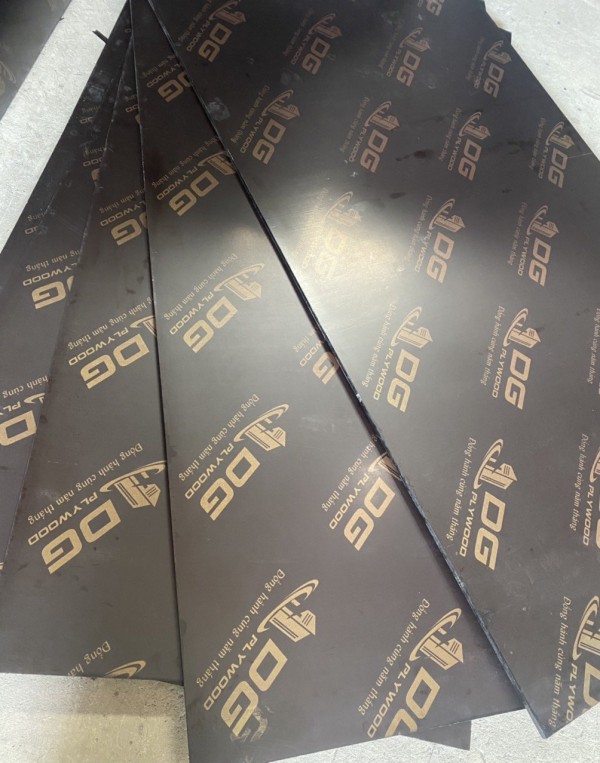 Ván Ép CỐp Pha Phủ Phim 230k -  NInh Bình Giá rẻ 