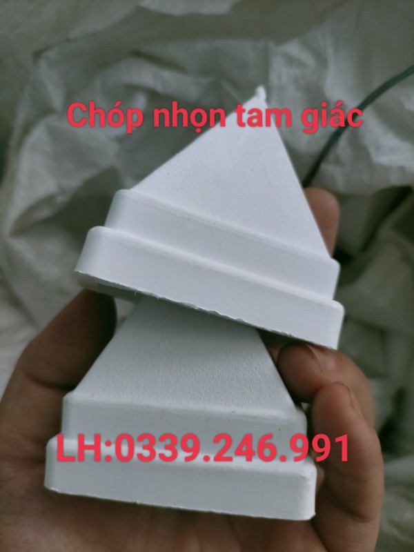 Nắp chụp hàng rào sắt hộp, chông nhọn hàng rào giá tốt