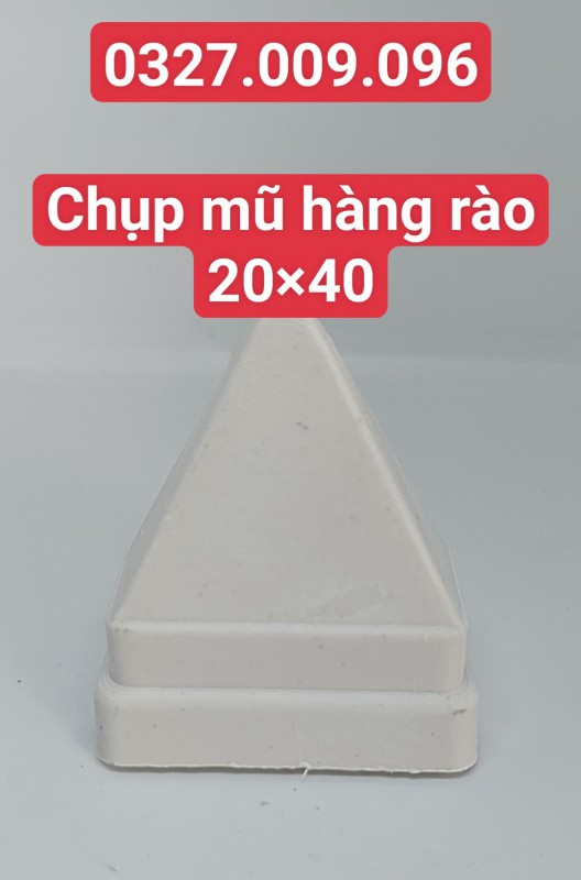                     Mũ hàng rào, chụp hàng rào sắt, chụp hàng rào nhựa Chúng tôi chuyên sản xuất phâ