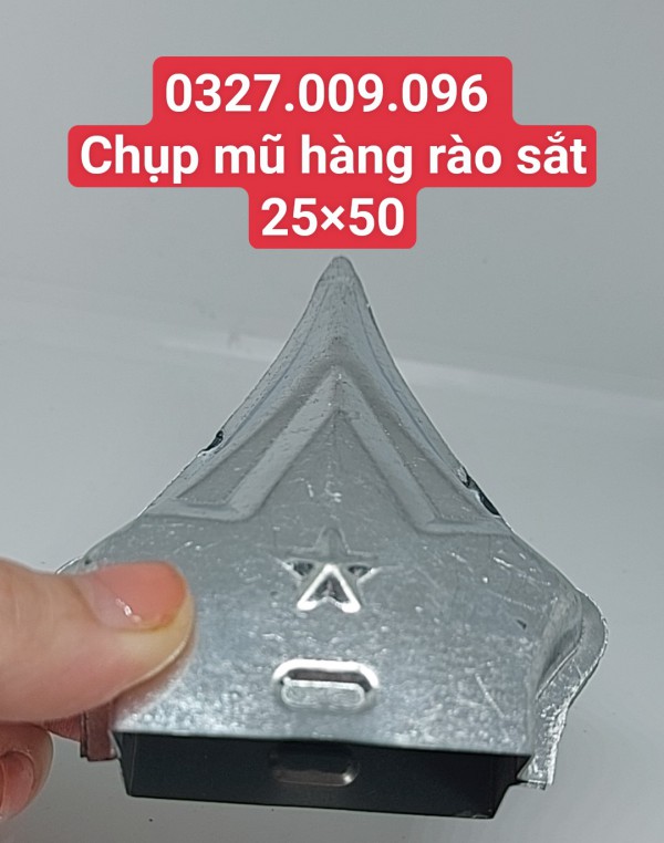                     Mũ hàng rào, chụp hàng rào sắt, chụp hàng rào nhựa Chúng tôi chuyên sản xuất phâ
