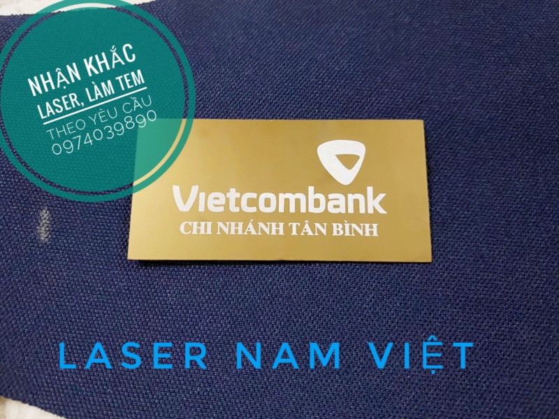 Custom Thẻ Kim Loại Theo Yêu Cầu 