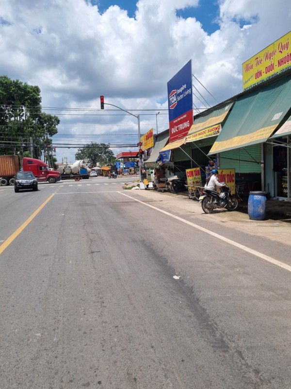 Cho thuê Kiot tại Hội Nghĩa, Tân Uyên, Bình Dương.