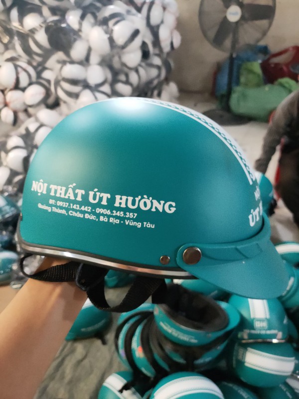 Các mẫu mũ bảo hiểm in quảng cáo phổ biến nhất hiện nay