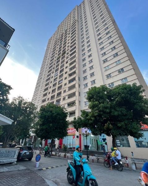 ĐỈNH VÀ HIẾM.. CHUNG CƯ TRUNG VĂN  20tr/m - 3PN fULL NỘI THẤT
