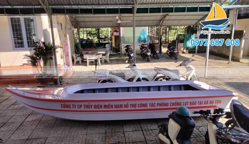 Xuồng composite, thuyền composite, cano composite 4.5m, 4.9m, 5.4m tại Quảng Nam 