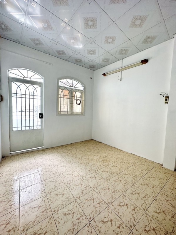 Bán nhà Phan Văn Trị P11 Bình Thạnh, nở hậu, nhỉnh 3 tỷ