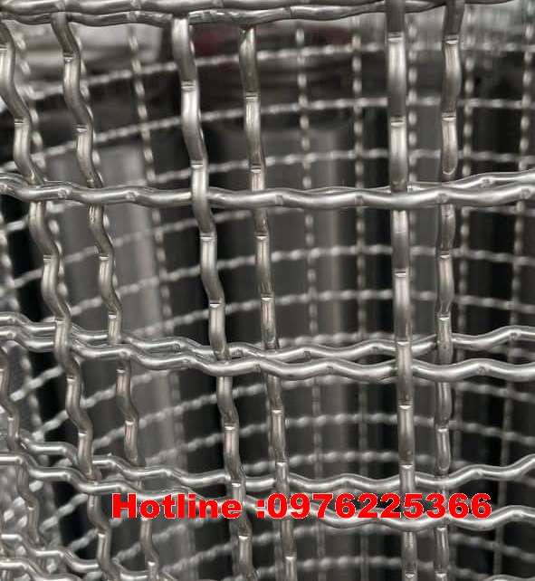 Giá lưới inox lỗ vuông 1cm