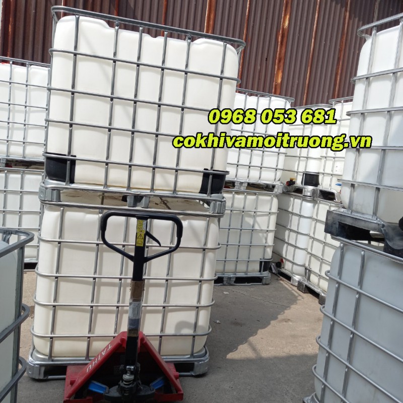 Thùng nhựa vuông cũ 1000l đựng dầu thải