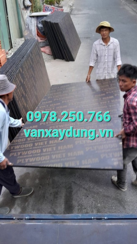 GIÁ VÁN PHỦ PHIM, VÁN CỐP PHA MỚI NHẤT 2024