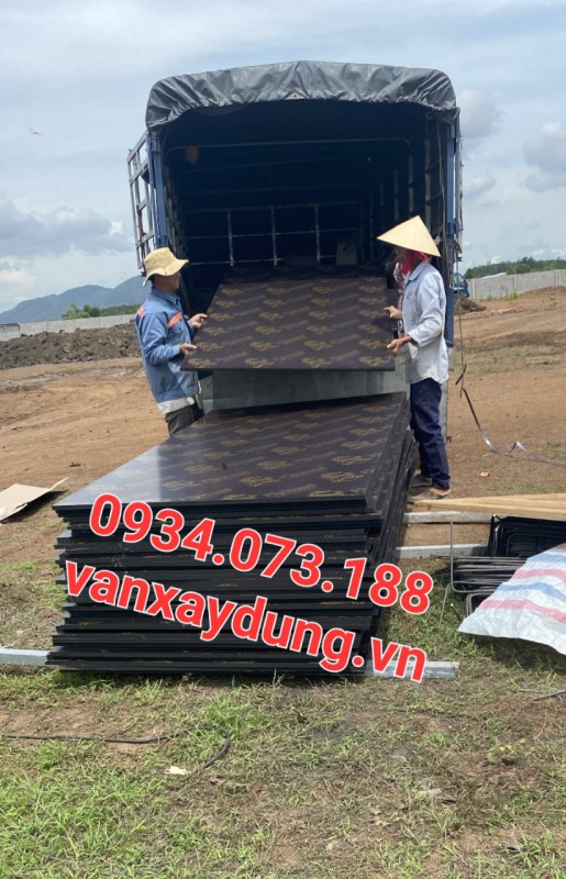 Cốp pha phủ phim 15, 18mm tại Châu Đức, BRVT