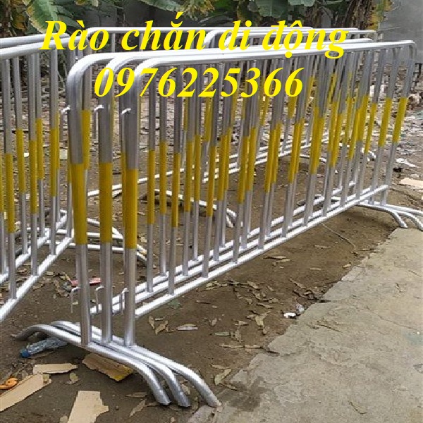 Hàng rào sắt khổ 1m x 2m 