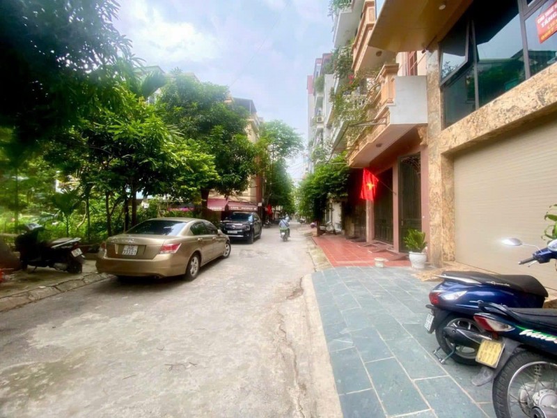 Chính chủ cho thuê mặt bằng văn phòng 7 tầng tuyệt đẹp tại Hà Nội