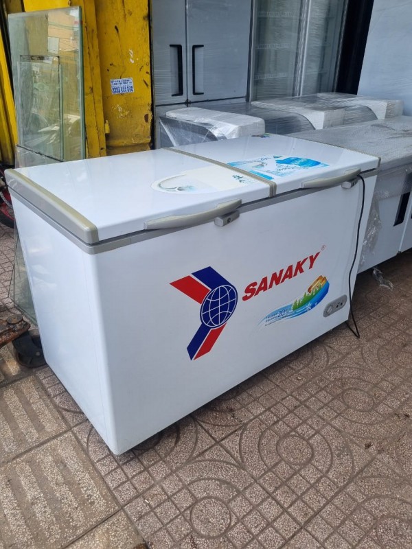 Tủ đông hiệu sanaky dung tích 560 lít - mới 90%