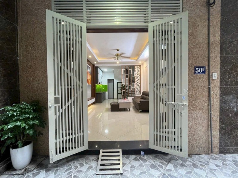 HÓT ...HÓT... BÁN NHÀ KHU QUÂN ĐỘI TÔ VĨNH DIỆN . NHÀ RẤT ĐẸP , MỚI TINH - OTO ĐỖ CỬA - MẤY BUỚC RA