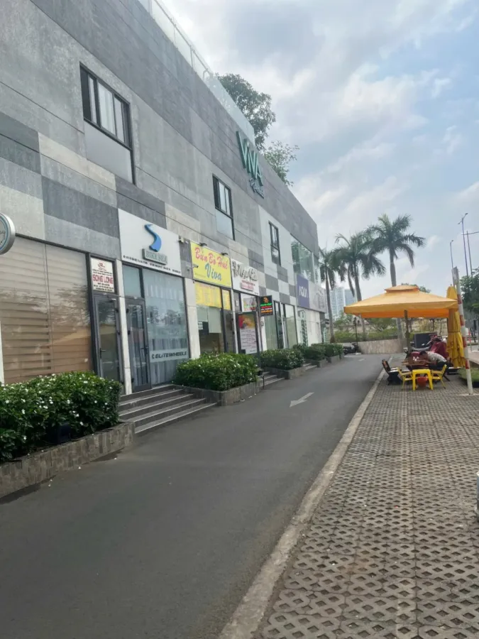 Bán shophouse khối đế chung cư Viva Riverside Q6 mặt tiền đường Võ Văn Kiệt kế bên Centre Mall