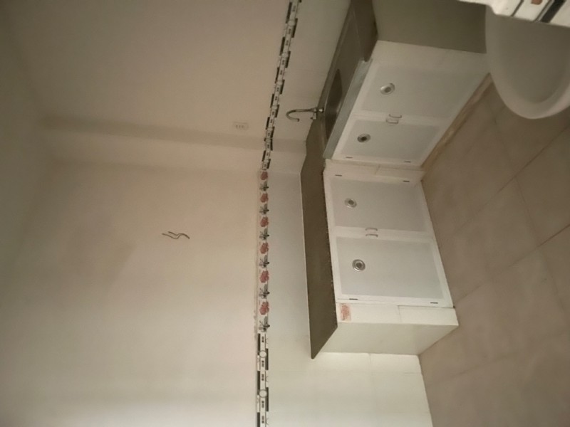 Bán Nhà Lò Gốm, Phường 8, Quận 6. DT 32m2 x 2 tầng (3.2 x 10).
Giá 3.45 Tỷ TL.