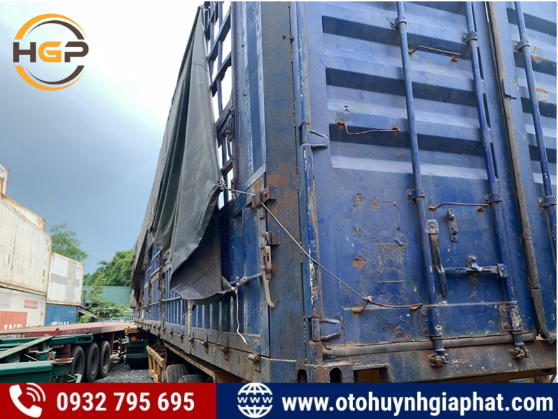 Thanh lý chạm đáy thùng container 45 feet cũ