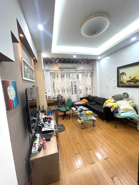 Phố Quang Trung 60m2, 5 tầng, nhỉnh 13 tỷ. Ở NGAY - VỈA HÈ - PHÂN LÔ - Ô TÔ VÀO NHÀ - KINH DOANH -