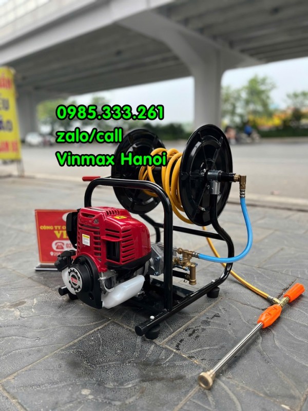 Máy phun thuốc gắn rulo cuốn dây động cơ 4 thì Turbo TB35