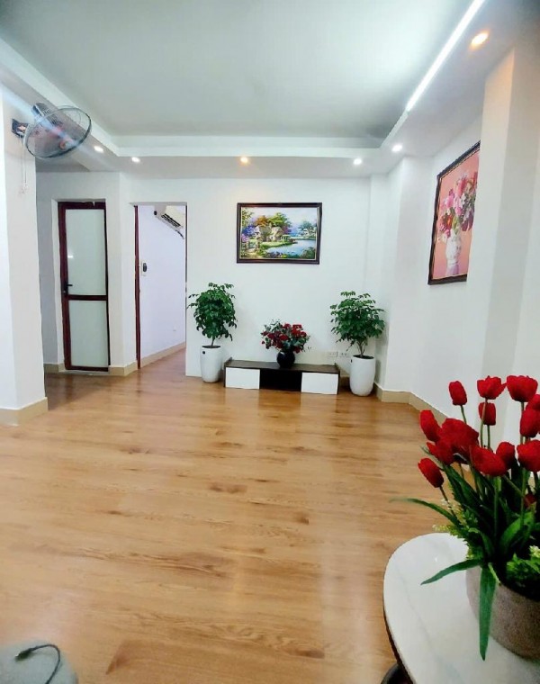 ĐẸP + RẺ- Nhà Quan Nhân, Thanh Xuân + 1.35 tỷ, 50m2 + Sổ đỏ