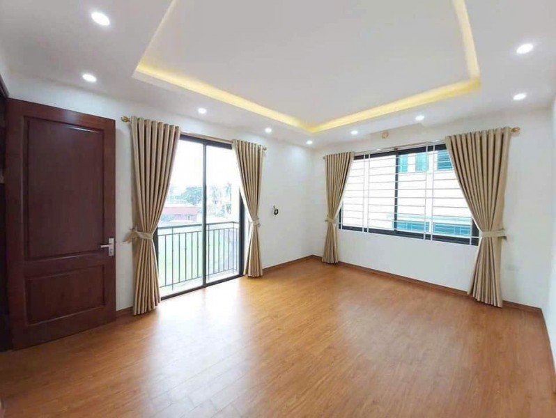 BÁN NHÀ NGÕ RỘNG Ô TÔ TRÁNH NHAU PHỐ NHUỆ GIANG, HÀ ĐÔNG – 45M², 5 TẦNG, CÓ GARA OTO, GIÁ 11,3 TỶ