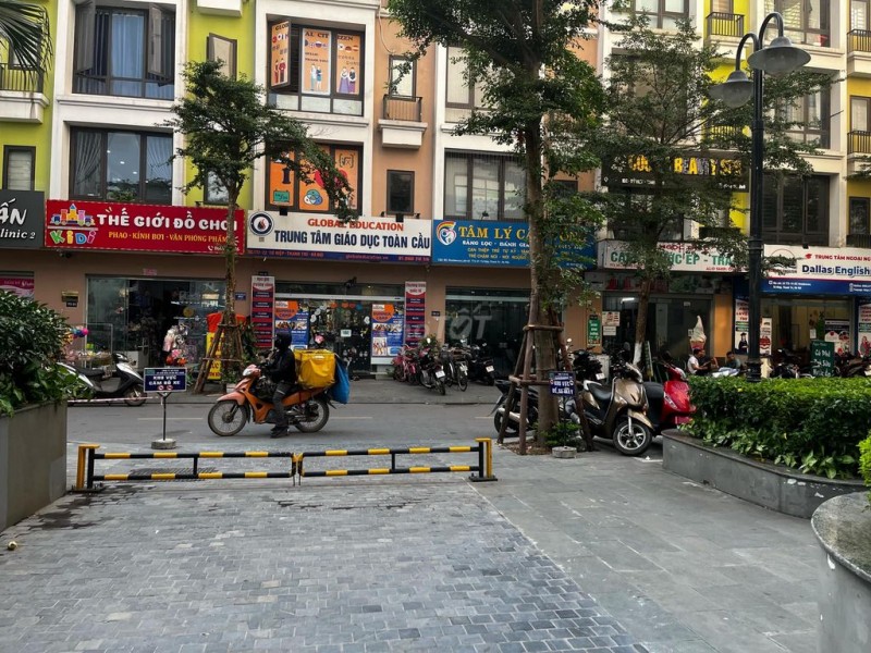 Chính chủ cần bán Kiot shophouse Chân Đế Tòa CT2 - TM07 - Chung cư IEC Tứ Hiệp, Thanh Trì, Hà Nội.