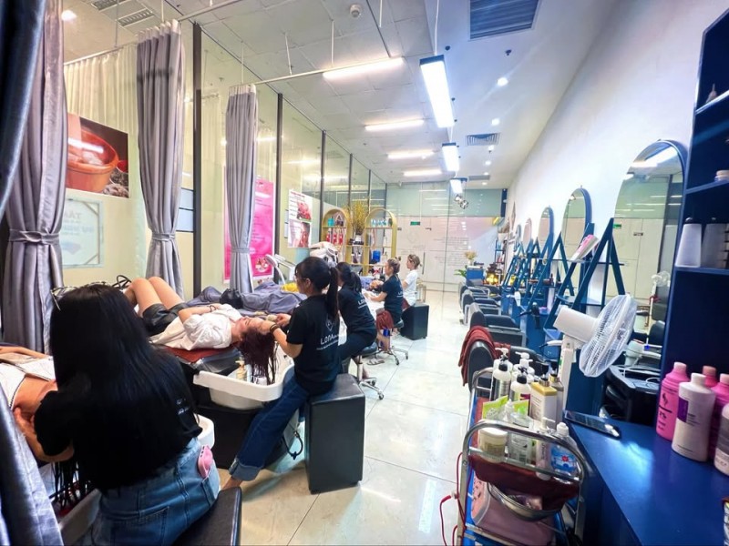 Sang nhượng Salon tóc tại chung cư imperia 203 Nguyễn Huy Tưởng, Thanh Xuân