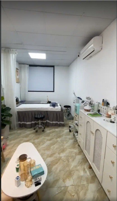 Sang nhượng nhanh Spa nhỏ xinh tại phố Hoa Lâm