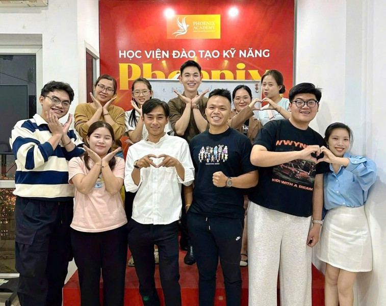 TÌM HIỂU KHOÁ HỌC ĐÀO TẠO MC CƠ BẢN TẠI SÀI GÒN