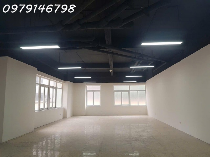 Cần bán gấp sàn thương mại 600 m2 tại tầng 1 tòa nhà Unimax, số 210 Quang Trung, Hà Đông, Hà Nội.