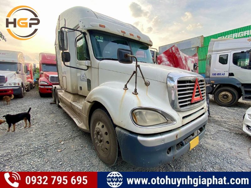 Bán em xe Mỹ Freightliner Century 2 giường 2004 cũ siêu ngon