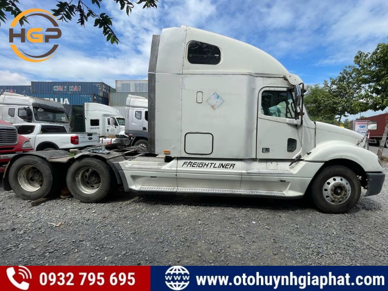 Bán em xe Mỹ Freightliner Century 2 giường 2004 cũ siêu ngon