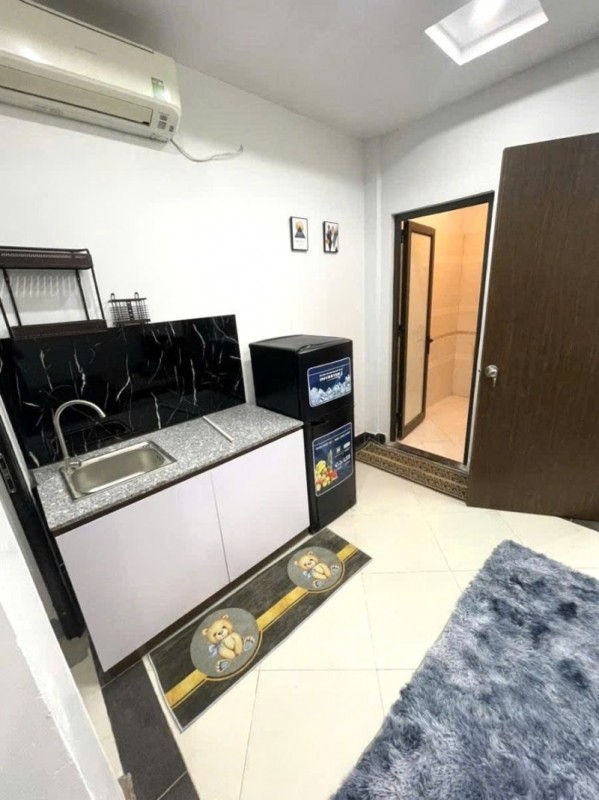 BÁN NHÀ TRẦN ĐĂNG NINH 8T, THANG MÁY 65M2. MT5.5M DÒNG TIỀN 70TR/THÁNG HƠN 21 TỶ