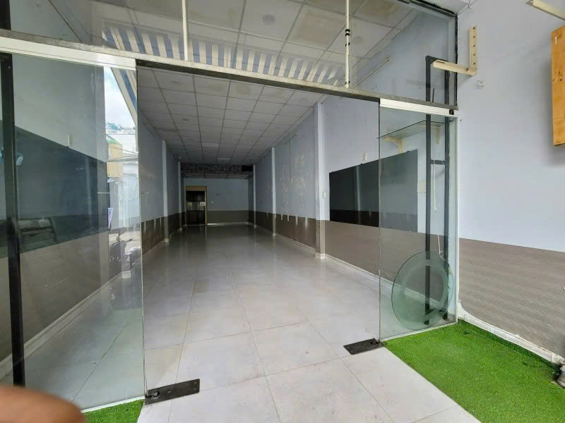 Bán tòa nhà mặt tiền Nguyễn Súy - gần Gò Dầu, Tân Hương, DT: 4.2x19m, Cấp 4, 12.3 tỷ.