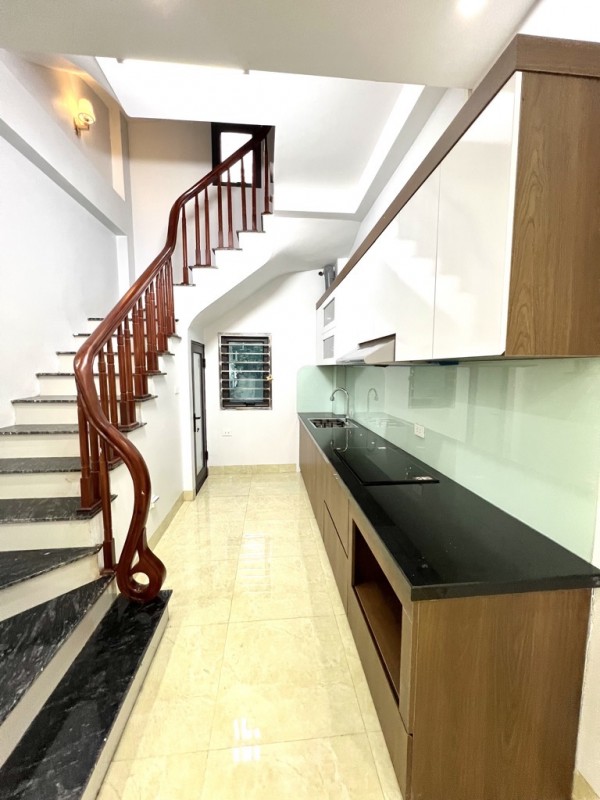 Bán Nhà Hoàng Mai 2 THOÁNG, SÁT HỒ ĐỀN LỪ, 34m2-5 tầng - nhỉnh 6 tỷ