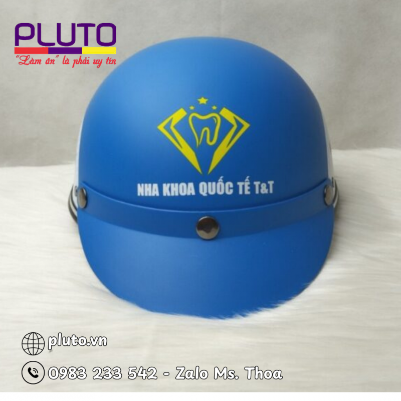 Tặng Mũ Bảo Hiểm Nha Khoa Trong Các Dịp Đặc Biệt