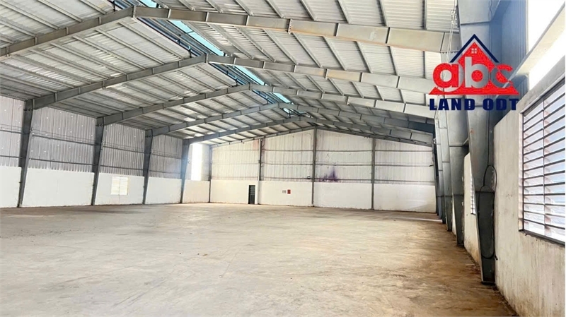 XT248 Nhà Xưởng trống cho thuê lâu dài. phục vụ đa dạng ngành nghề. bàn giao liền