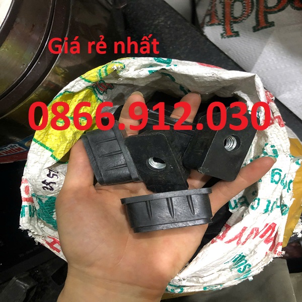 Nút bịt nhựa 25x50mm, bịt đầu sắt hộp 25x50mm