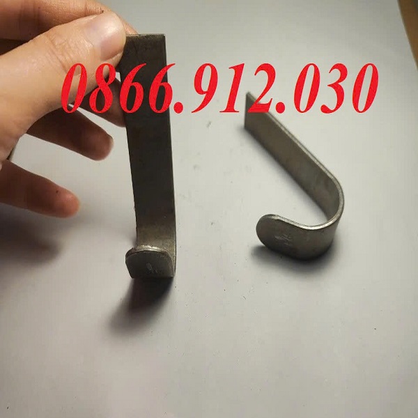Móc treo cặp học sinh, móc treo bằng sắt 