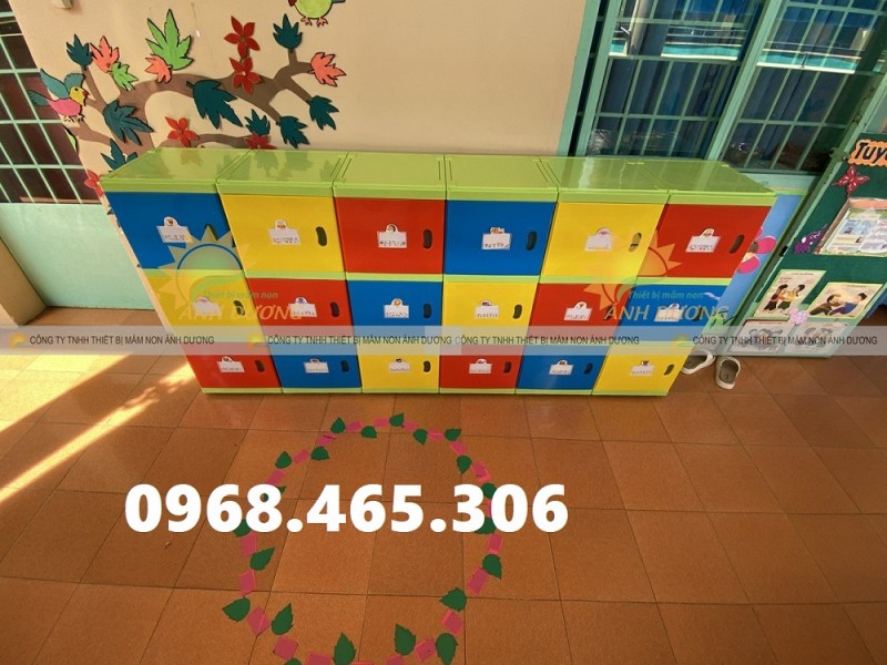 Tủ đựng nhựa đựng balo cặp sách, đồ dùng mầm non