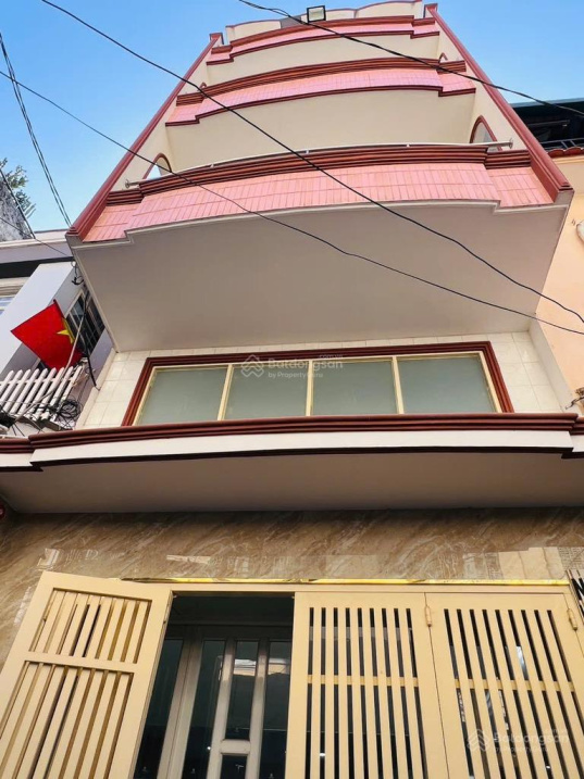 NHÀ NGUYỄN TRÃI HẺM THẲNG 1 TRỤC SÁT MT,5 TẦNG KIÊN CỐ, 6 PHÒNG,SHR, HOÀN CÔNG ĐỦ, NHỈNH 7 TỶ NHẸ