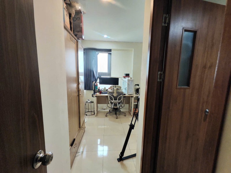 Bán căn chung cư IEC Thanh Trì Căn hộ tầng cao view đẹp- giá tốt.