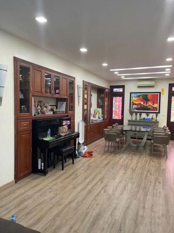BÁN NHÀ PHÂN LÔ HOÀNG QUỐC VIỆT, ÔTÔ TRÁNH, KINH DOANH, 2 THOÁNG, 58M2 GIÁ 16 TỶ 450