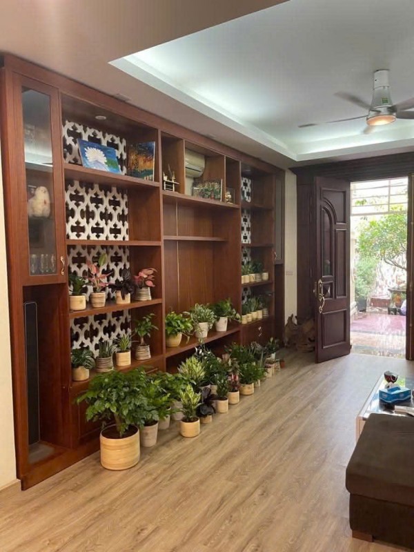 BÁN NHÀ PHÂN LÔ HOÀNG QUỐC VIỆT, ÔTÔ TRÁNH, KINH DOANH, 2 THOÁNG, 58M2 GIÁ 16 TỶ 450