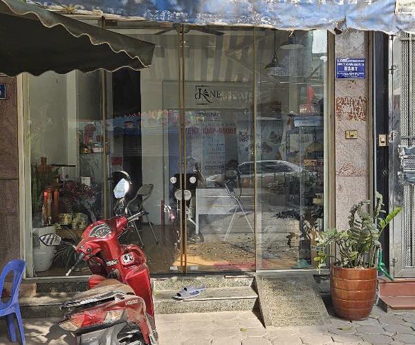 Cho thuê MBKD Cà Phê, Spa, Salon, VP ngõ ô tô Lê Quang Đạo 5 tầng x 45m2, 6 ngủ, 18 Triệu