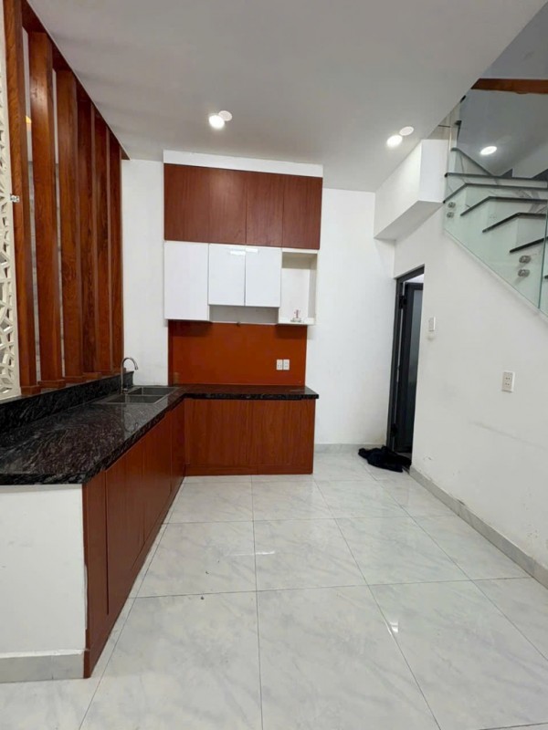 BÁN NHÀ GÒ XOÀI - LÊ VĂN QUỚI - BÌNH TÂN - HẺM 6M - 40M2 - 3 TẦNG - CHỈ 4.2 TỈ